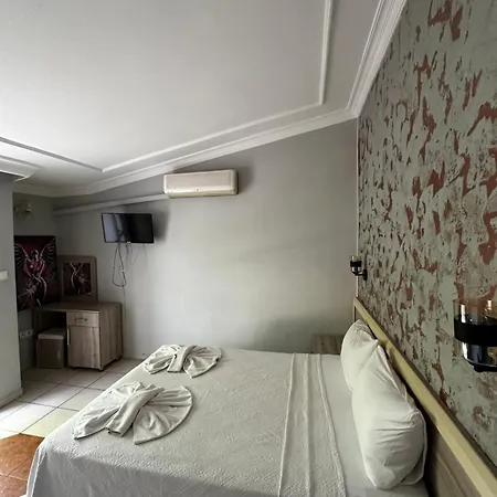 Hotel Carmina Ovacik (Fethiye)