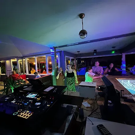 Carmina Ovacik (Fethiye)