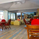 Carmina Hotel