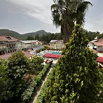 Hotel Carmina 3*