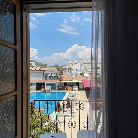 Hotel Carmina