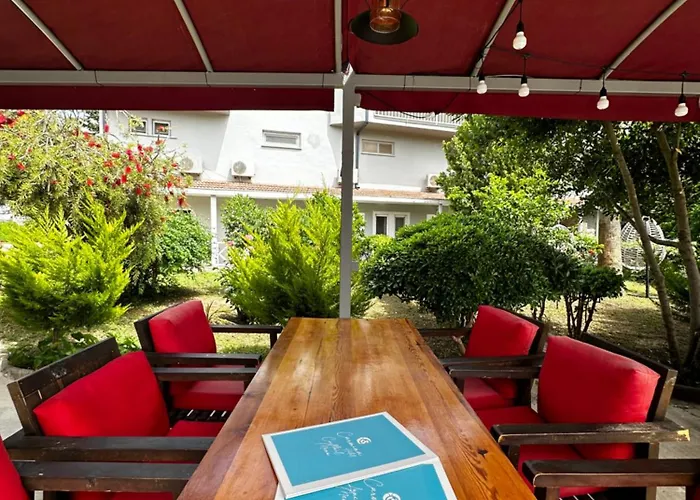 Carmina 3* Ovacık